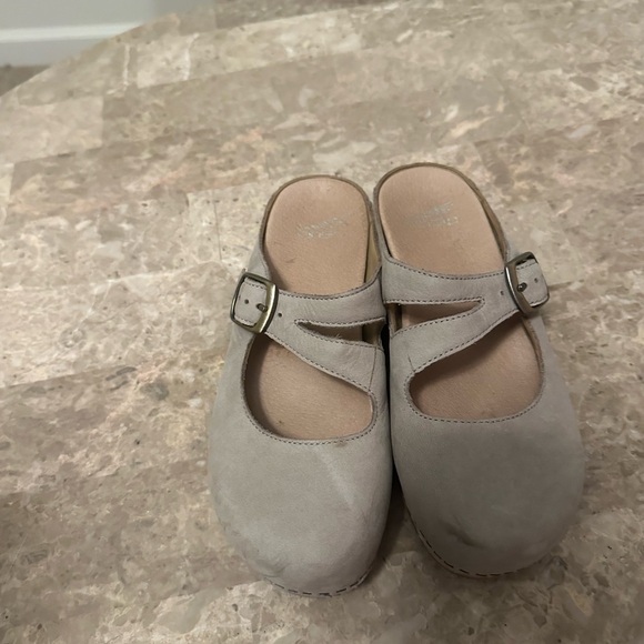 Dansko Women's Britney Taupe Nubuck -
Sensible Shoes - Picture 7 of 8